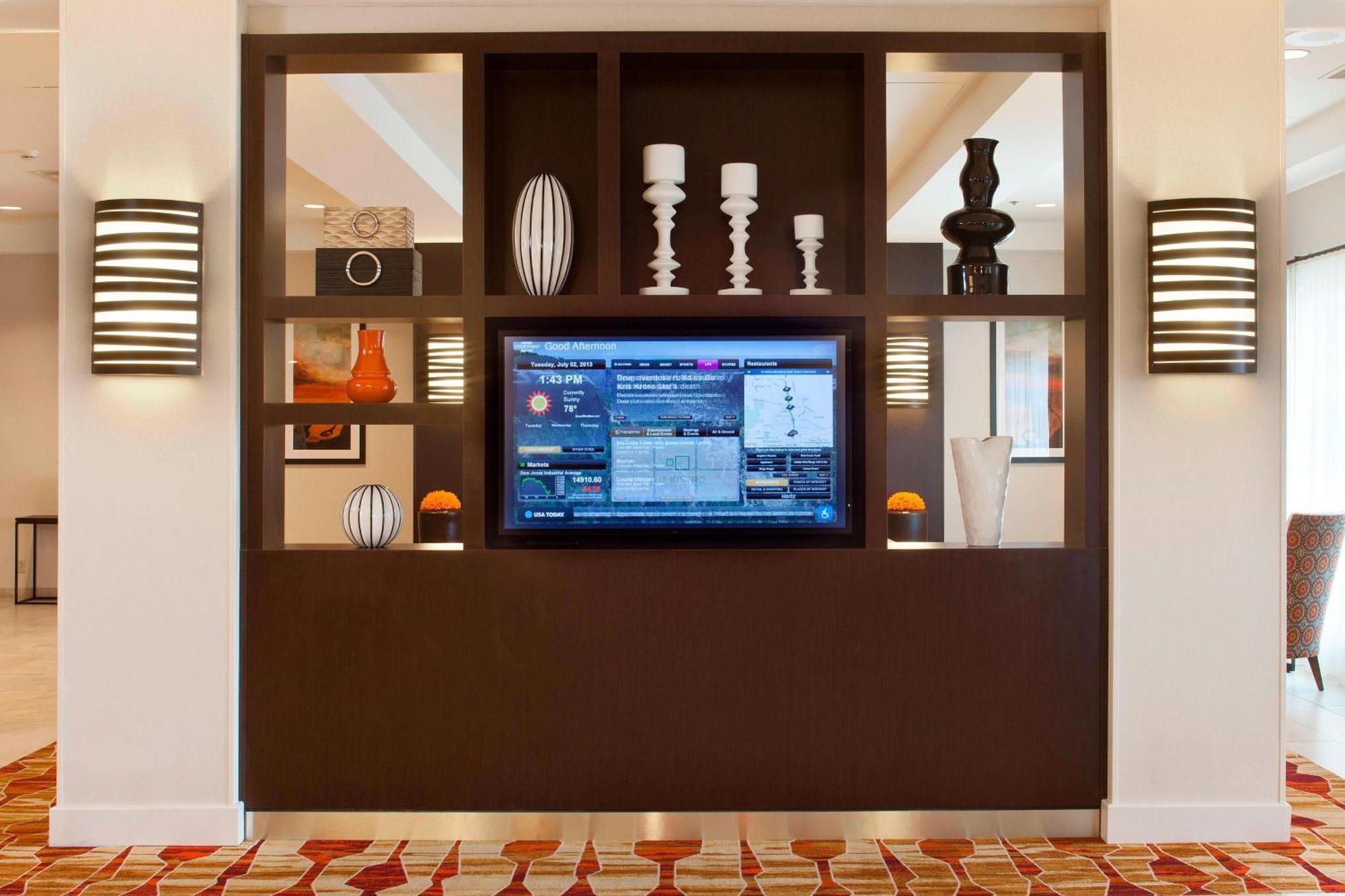 Courtyard By Marriott Pueblo Hotell Exteriör bild